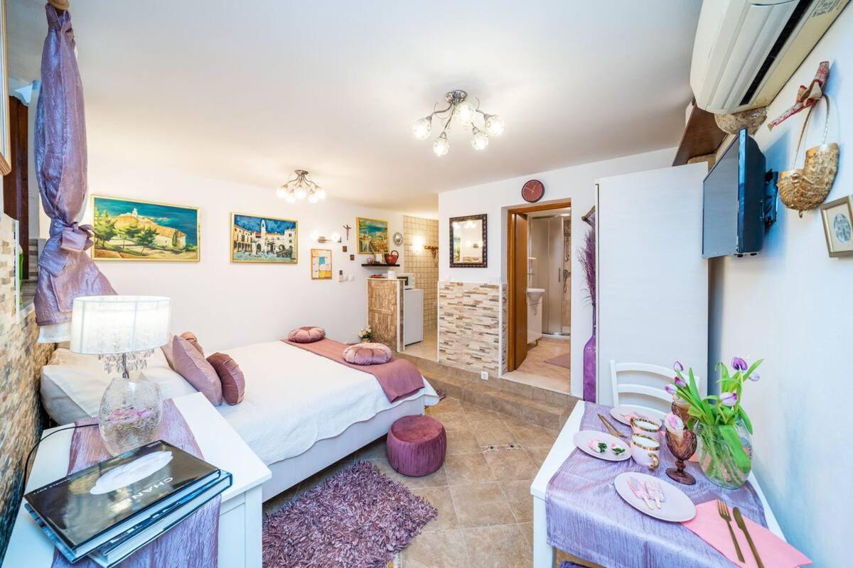 Plaza In The Centre Apartment *